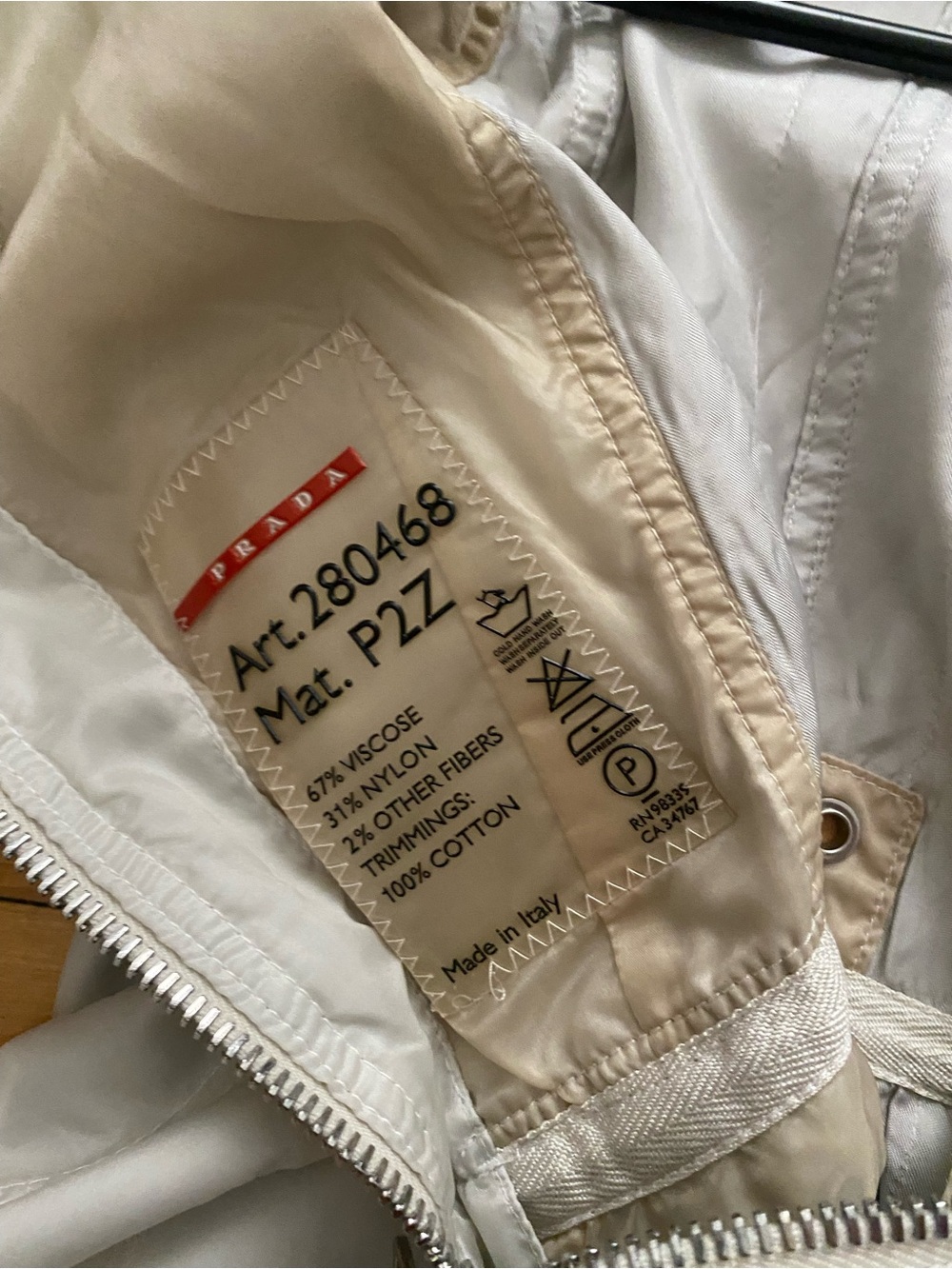 offf White women’s prada  Casual Zip-Front Jacket with mandarin collar - Picture 2 of 4